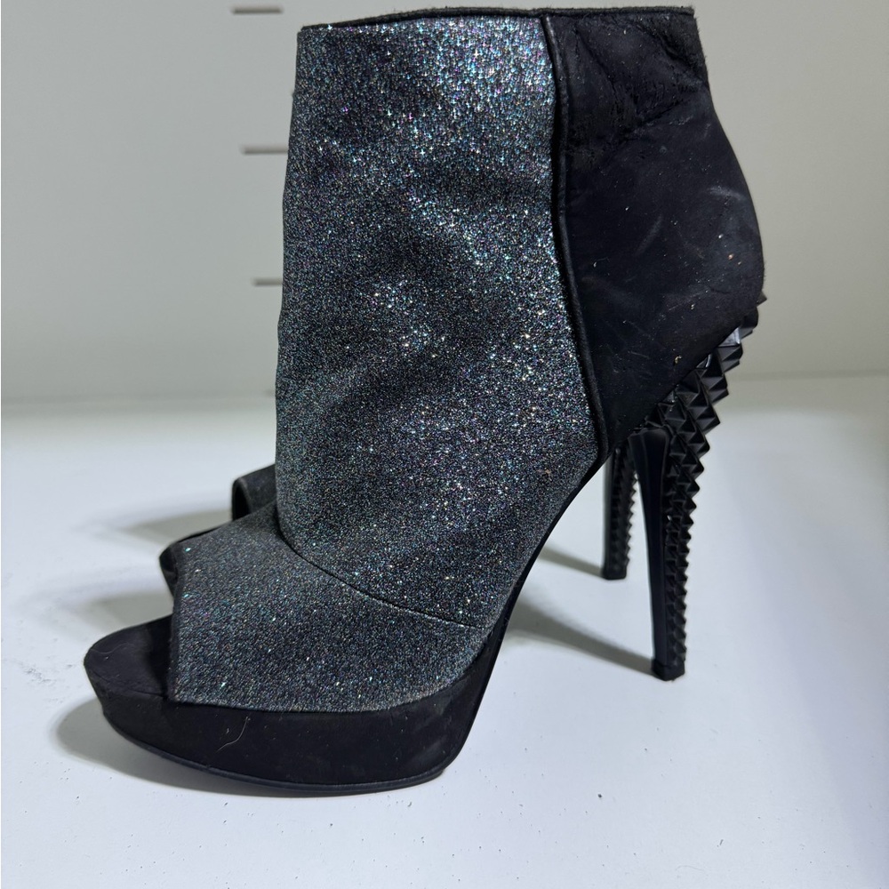 Ankle boots